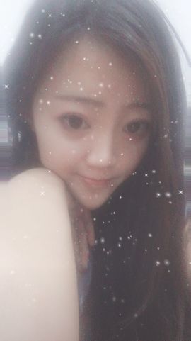 瑶十一主播照片