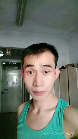 赵朝刚主播照片