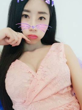 嗯哼……！主播照片