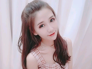 创业图文的主播照片