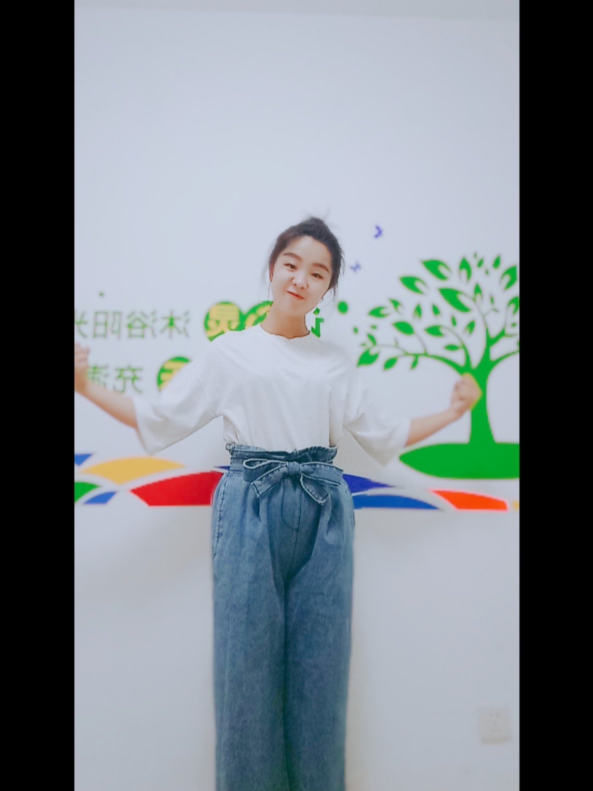 何小安呀的主播照片