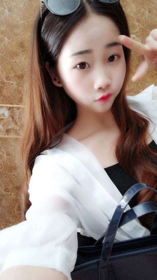 阳光后的你💔的主播照片