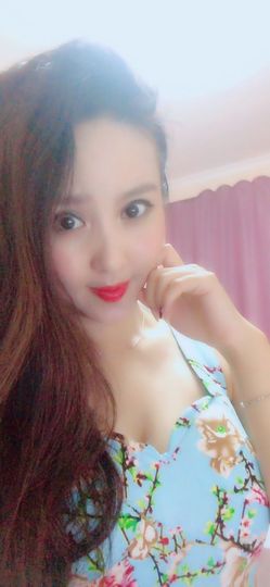 魅丽晴儿主播照片