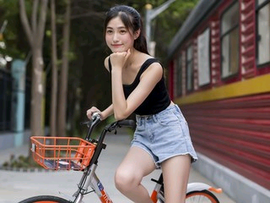 原可口可乐主播照片