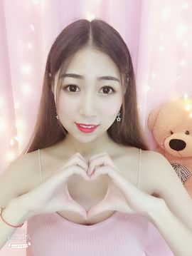 新主播雨儿求关注呀主播照片