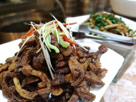 爱吃葡萄杨梅荔枝菠萝主播照片