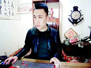 ??白馬王子的主播照片