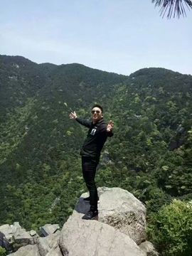 Dai林主播照片