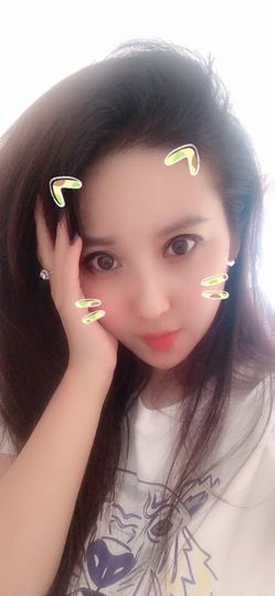 魅丽晴儿主播照片