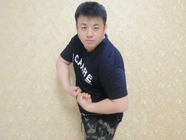 空白孩子主播照片