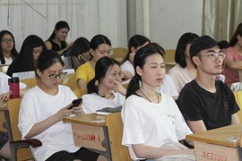 徐生，编导主播照片