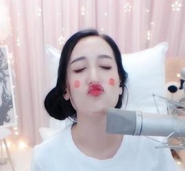 凡音🧡歌手加油主播照片