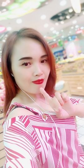 国珍万人迷女神兰兰主播照片