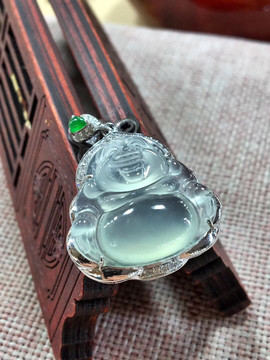 缅甸寻宝主播照片