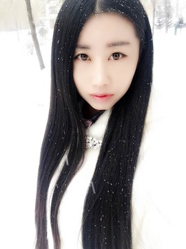 嗯哼……！主播照片