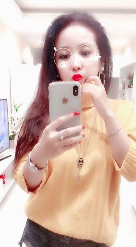 魅丽晴儿主播照片
