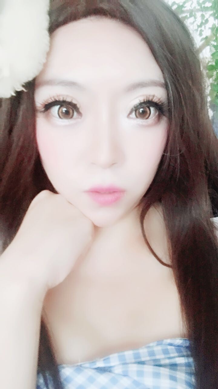 冰雪微微的主播照片