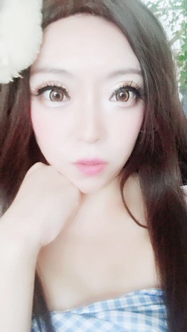 冰雪微微主播照片