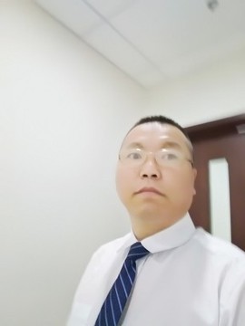 狼wolf主播照片