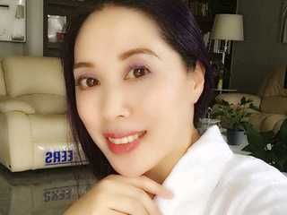 美女忙啥？的主播照片
