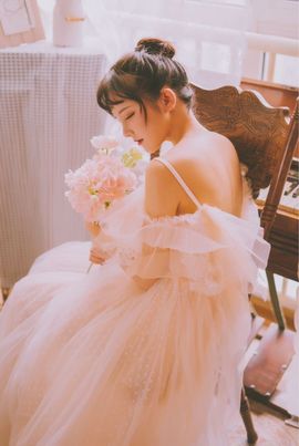 8秒嗓子疼29休゜♡主播照片