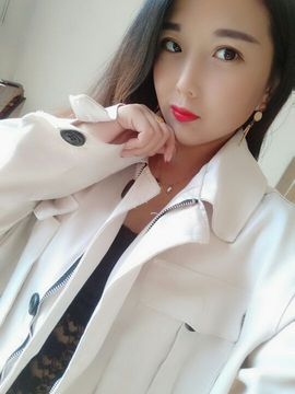 小美娥主播照片