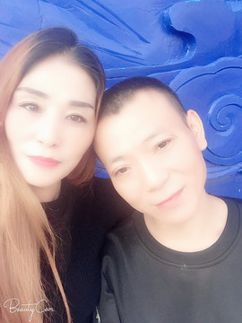 a豹哥家老婆娟子主播照片