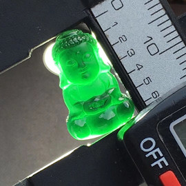 翡翠源头代购主播照片