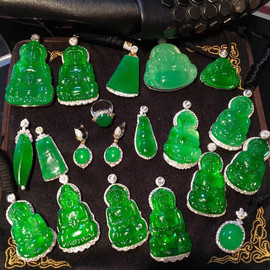 翡翠源头代购主播照片