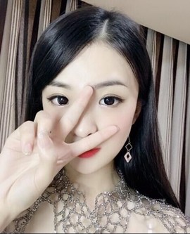 右手还是那个右手！！主播照片