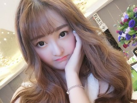知晓w主播照片