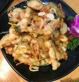 成都酒神哥主播照片