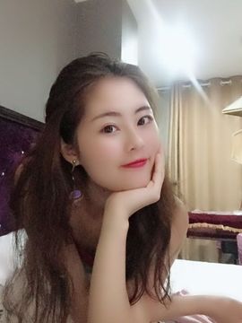 童Tong♬主播照片
