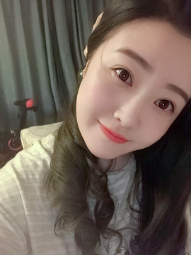 懿欢儿主播照片