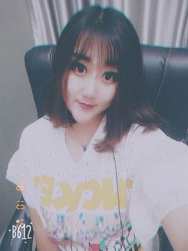 我说梦里见主播照片
