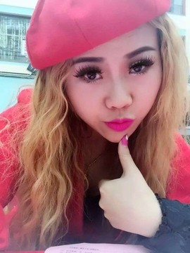 燕宝。主播照片