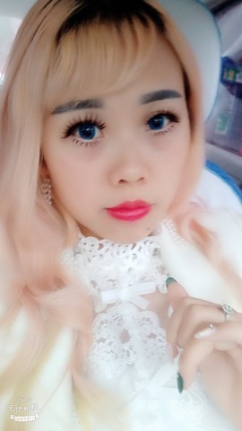 燕宝。主播照片