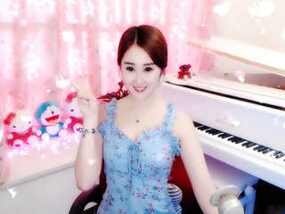 1542513430的主播照片