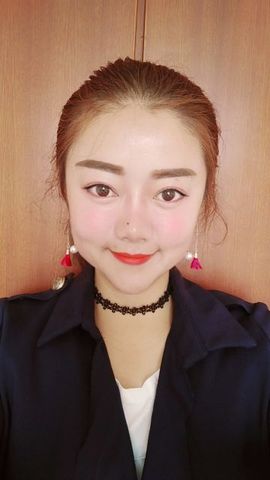 小满会想你的主播照片
