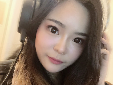 yo柚子酱海报