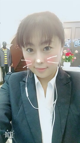 冰雪米粒主播照片