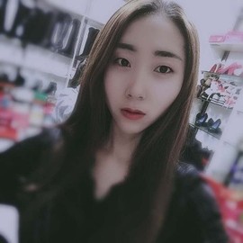 清季谷主播照片