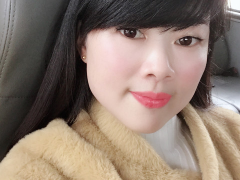 Z蓉菲海报