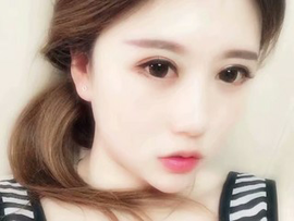 〔七则天〕胡友权。主播照片