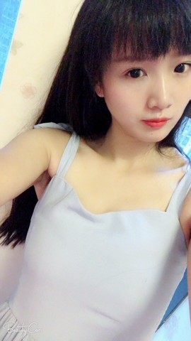 ⑨筒妹主播照片