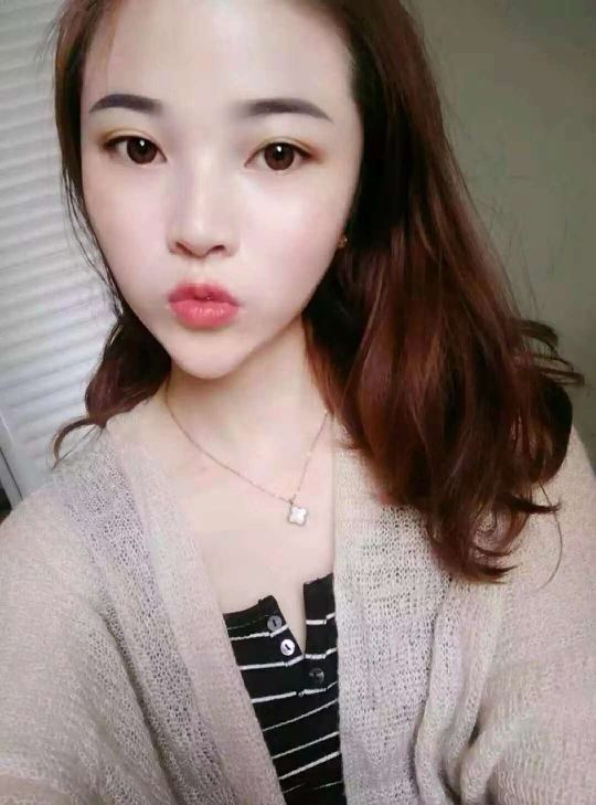 伊伊🔥的主播照片