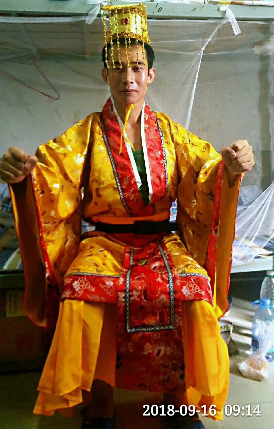 赵朝刚主播照片