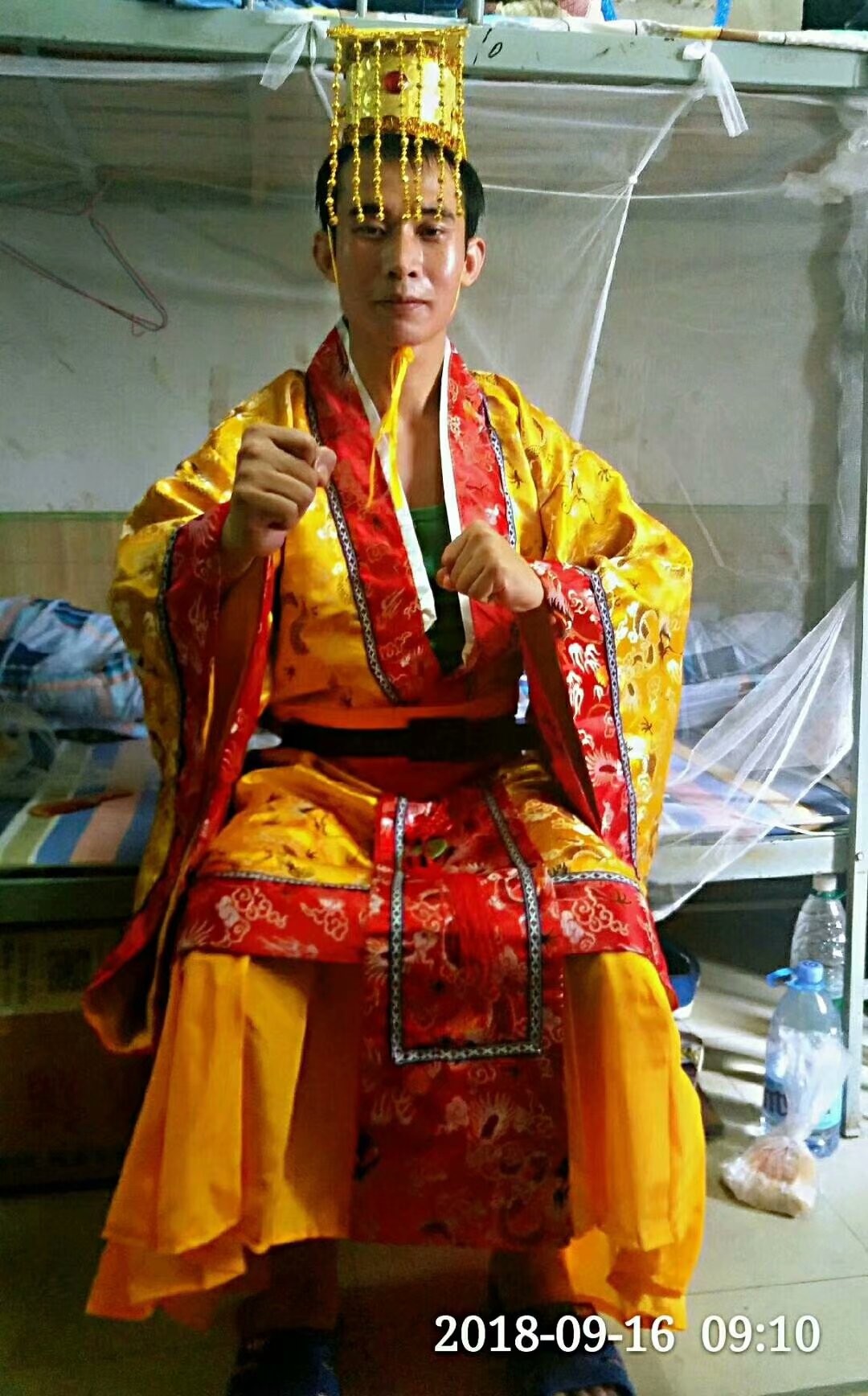 赵朝刚主播照片