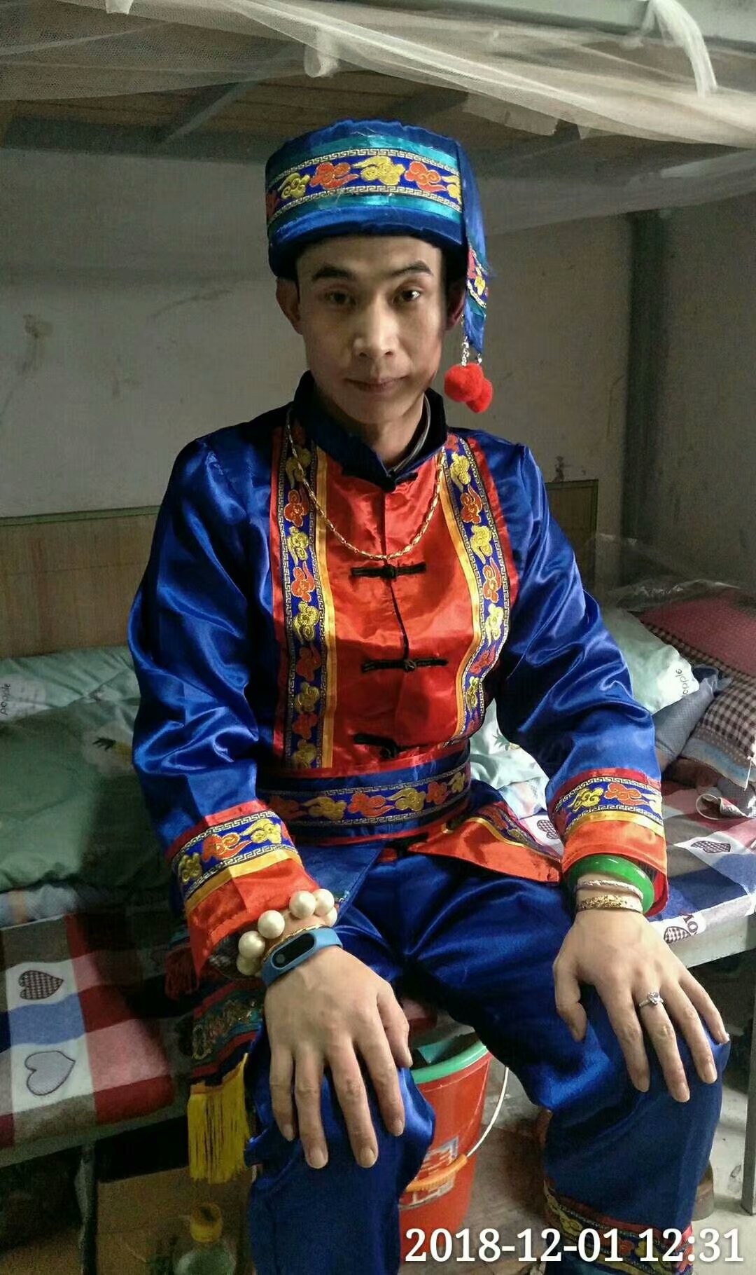 赵朝刚主播照片