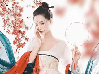 123+++無聊的主播照片